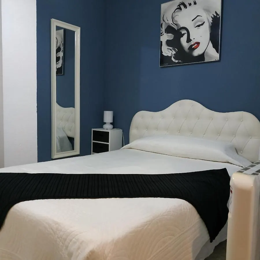 Apartamento Avenida Los Almogavares Hotel Cordoba 0*,  Spain